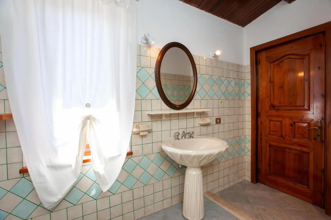 Apartamento Casa Euforbia Orosei 0*,  Italia